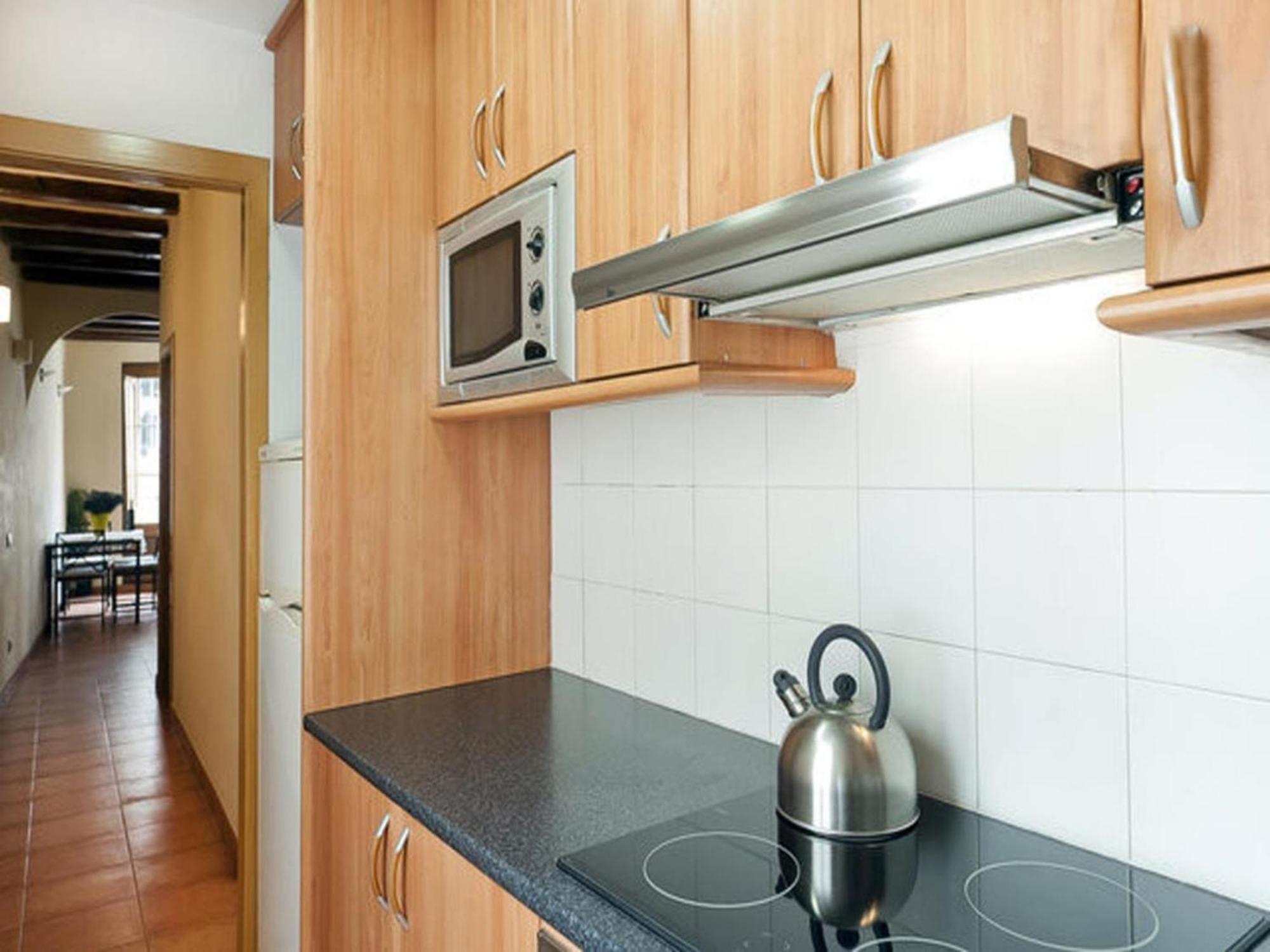 Luminoso 1 Cerca De Ramblas, Hasta 4 Pers, Cocina Equipada. - Es-341-6 Apartment *